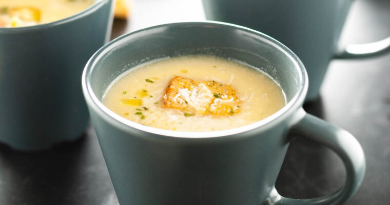 Easy and quick leek soup